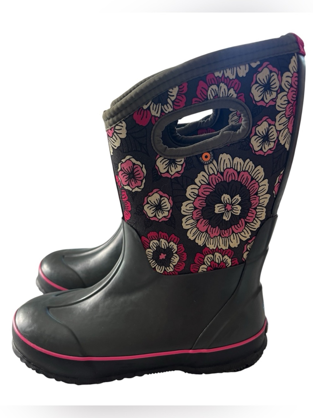 Bogs Gray Pink Classic Floral Pansies Rain Winter Boots. SZ 4 Youth Worn 1X